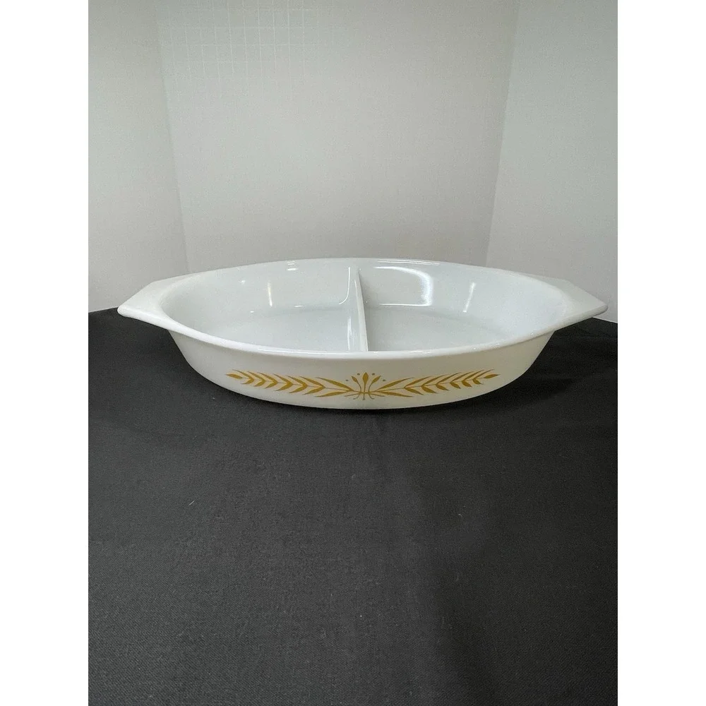 Vintage 1960 Pyrex Royal Wheat Promotional Item Divided Oval Casserole Dish. New